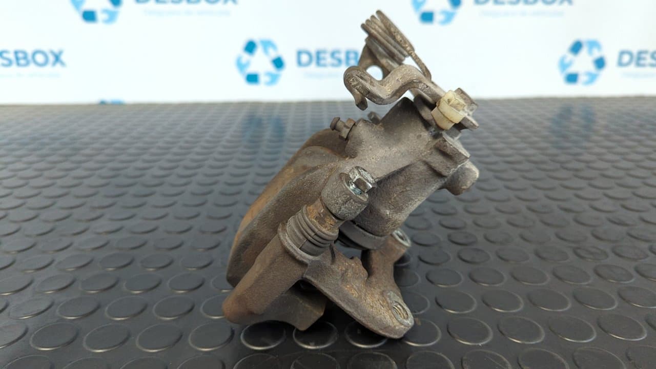 Recambio de PINZA DE FRENO TRASERA DERECHA para AUDI A4 AVANT (B5) 2.5 V6 24V TDI AFB referencia OEM IAM LUCAS 8822 - NEGRO 3