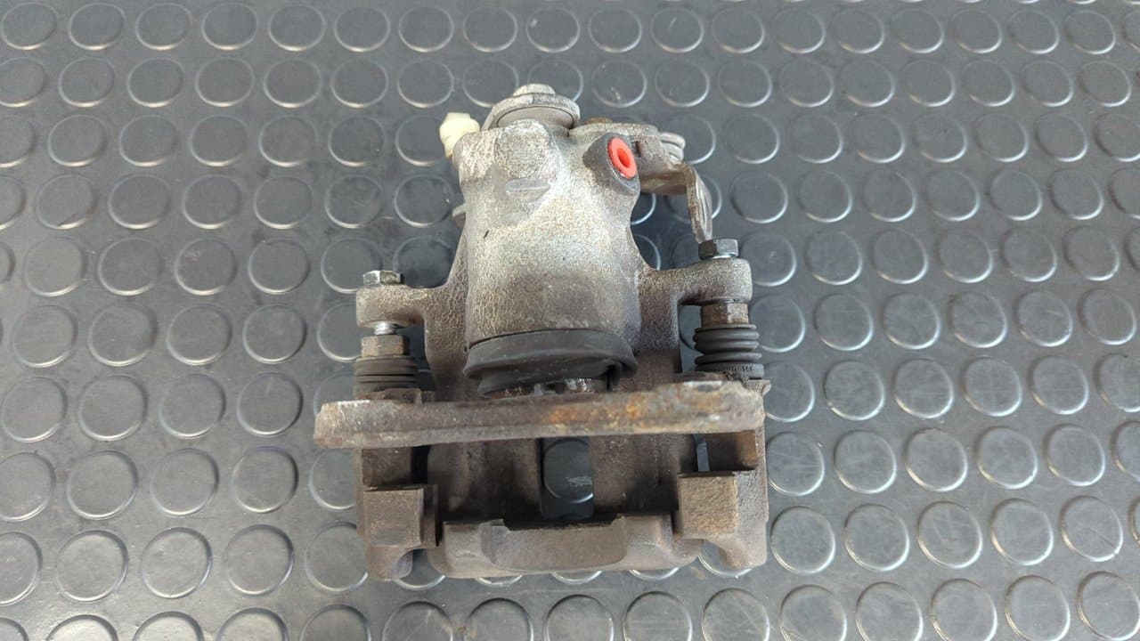 Recambio de PINZA DE FRENO TRASERA DERECHA para AUDI A4 AVANT (B5) 2.5 V6 24V TDI AFB referencia OEM IAM LUCAS 8822 - NEGRO 7