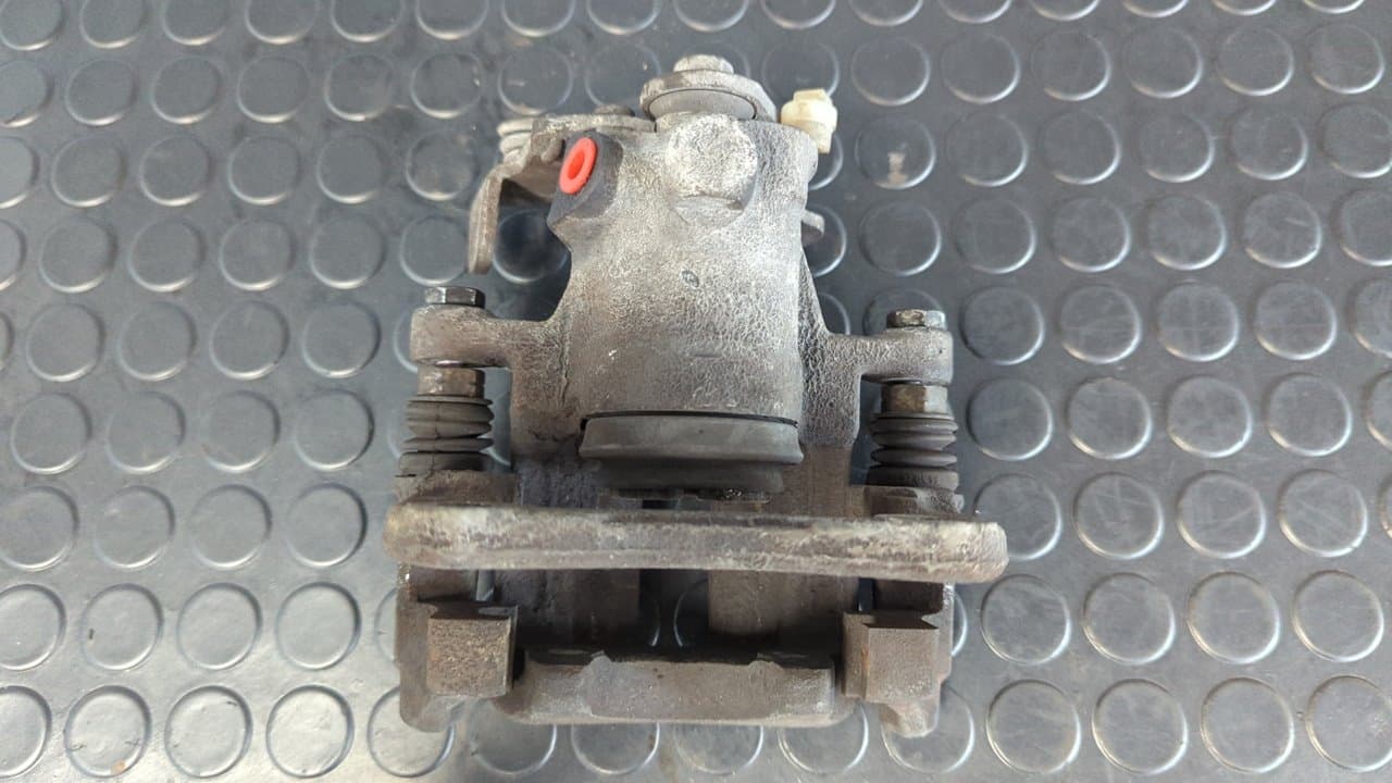 Recambio de PINZA DE FRENO TRASERA IZQUIERDA para AUDI A4 AVANT (B5) 2.5 V6 24V TDI AFB referencia OEM IAM LUCAS 8802 - NEGRO 5