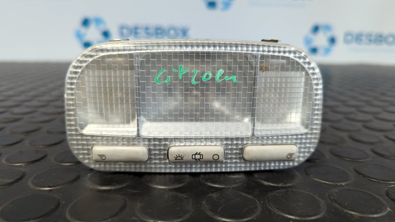 Recambio de LUZ INTERIOR para CITROEN C2 Collection KFVTU3JP referencia OEM IAM 9680713880 - GRIS