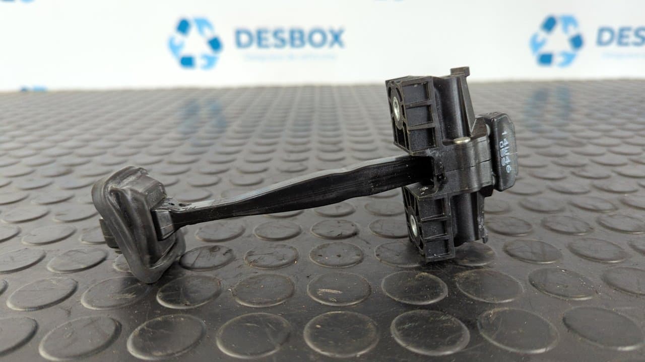 Recambio de RETENEDOR PUERTA DERECHA para VOLKSWAGEN GOLF VII LIM. (5G1) BlueMotion CRKB referencia OEM IAM 5G4839249A - NEGRO 3