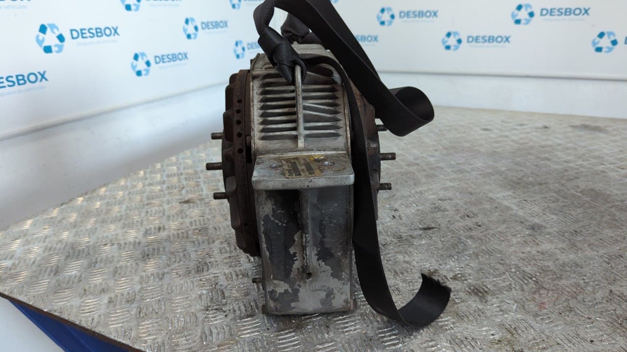 Recambio de NO IDENTIFICADO para MERCEDES-BENZ SPRINTER 02.00 -> COMBI 213  CDI   (902.671-672) 611981 referencia OEM IAM EC211104 - BLANCO 4