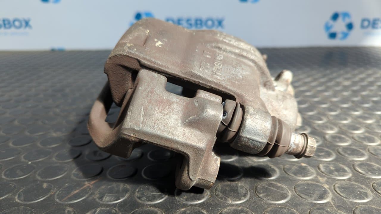 Recambio de PINZA DE FRENO TRASERA IZQUIERDA para MERCEDES-BENZ SPRINTER 02.00 -> COMBI 213  CDI   (902.671-672) 611981 referencia OEM IAM 46+45 LI 22 - BLANCO 8