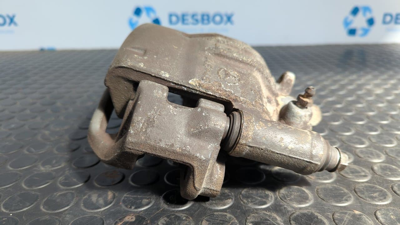 Recambio de PINZA DE FRENO TRASERA DERECHA para MERCEDES-BENZ SPRINTER 02.00 -> COMBI 213  CDI   (902.671-672) 611981 referencia OEM IAM 45+45 RE22 - BLANCO 6