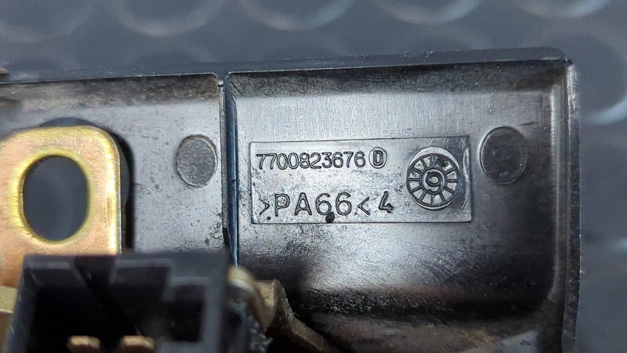 Recambio de CERRADURA MALETERO / PORTON para RENAULT LAGUNA (B56) 1.6 16V RT K4M F7 referencia OEM IAM 7700823676 - GRIS 3