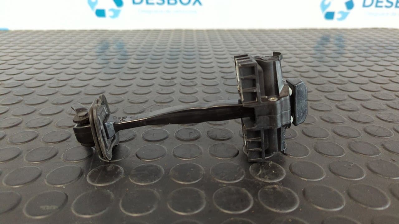 Recambio de RETENEDOR PUERTA IZQUIERDA  para VOLKSWAGEN GOLF VII LIM. (5G1) BlueMotion CRKB referencia OEM IAM 5G4839249A - NEGRO 3