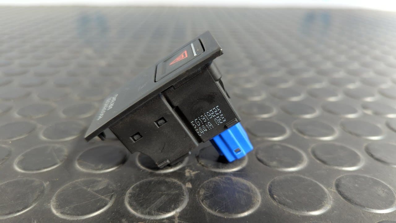 Recambio de WARNING para VOLKSWAGEN GOLF VII LIM. (5G1) BlueMotion CRKB referencia OEM IAM 5G1919225 - NEGRO 5