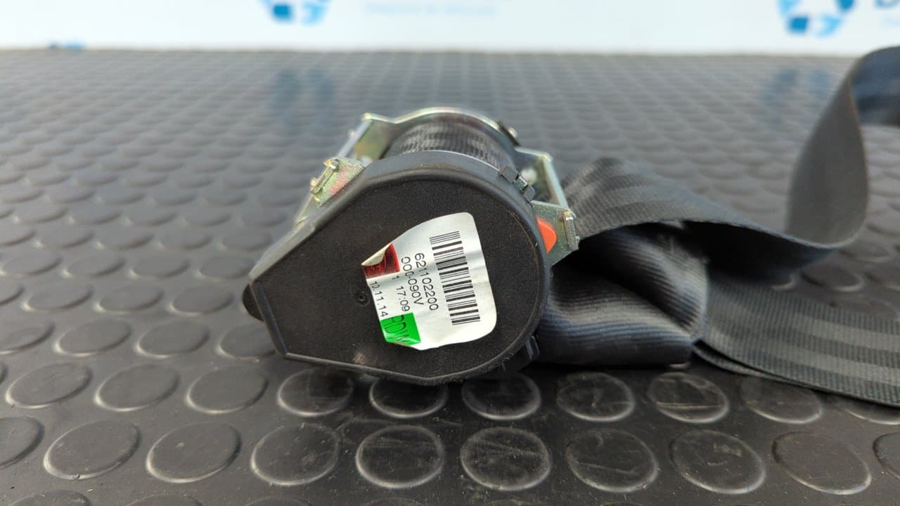 Recambio de CINTURON TRASERO IZQUIERDO para VOLKSWAGEN GOLF VII LIM. (5G1) CRKB referencia OEM IAM 5G0857805RAA - NEGRO 3