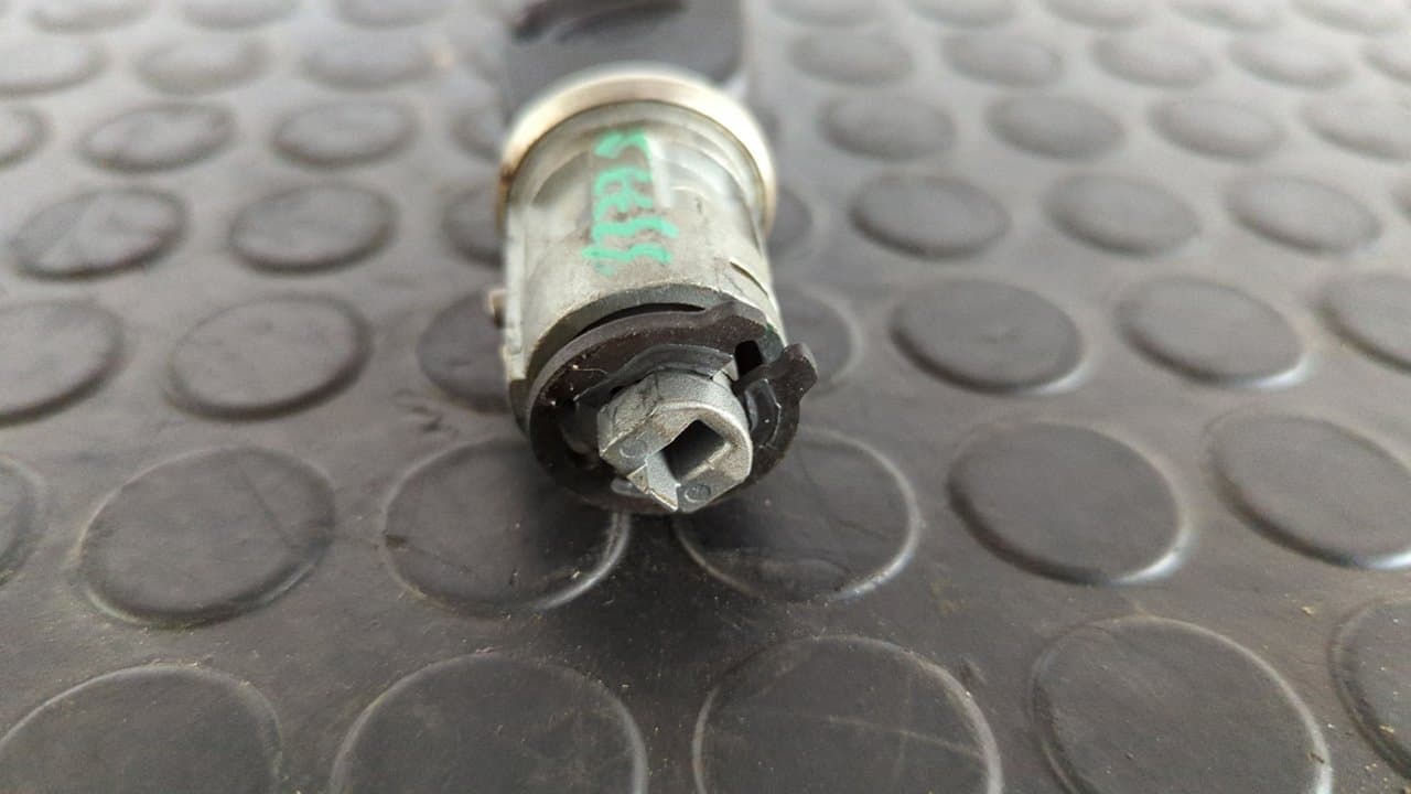 Recambio de CONMUTADOR DE ARRANQUE para FORD FIESTA BERLINA (DX) 1.3 CAT J4L referencia OEM IAM 89FB11572AB - VERDE 9