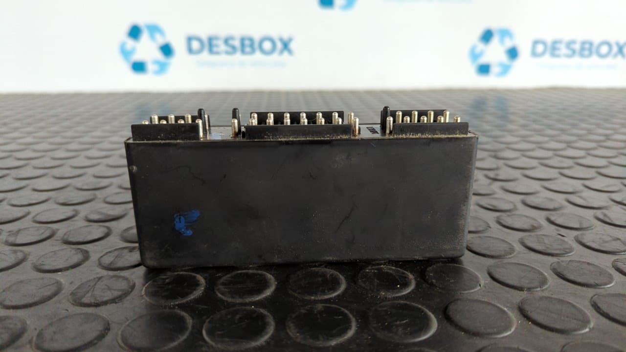 Recambio de CENTRALITA LUCES para MERCEDES CLASE E (W124) referencia OEM IAM 1265420332 3