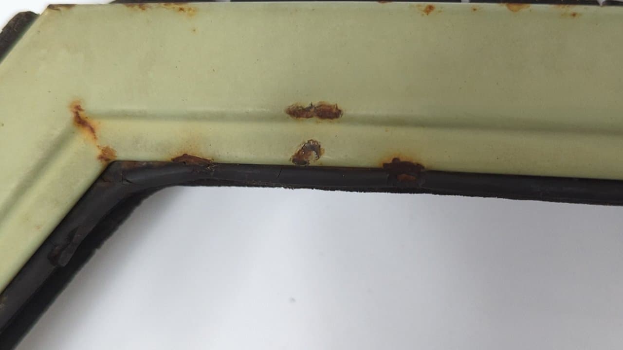 Recambio de PUERTA DELANTERA IZQUIERDA para MERCEDES-BENZ CLASE E (W114/W115) 3