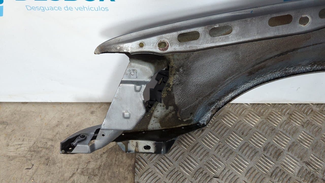 Recambio de ALETA DELANTERA DERECHA para MERCEDES-BENZ CLASE S (W140) 9