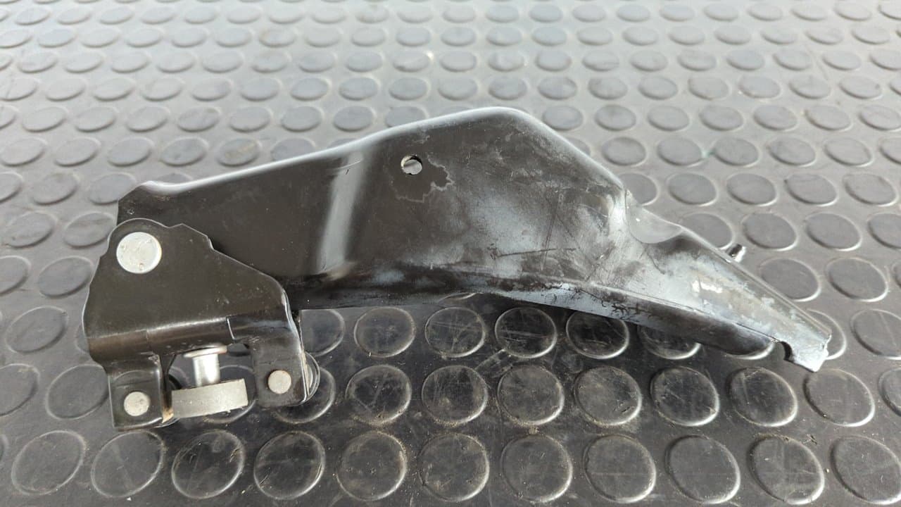 Recambio de SOPORTE GUIA PATIN INFERIOR para PEUGEOT PARTNER KOMBI Premium 9HZDV6TED4 referencia OEM IAM 968048678 - BLANCO 2