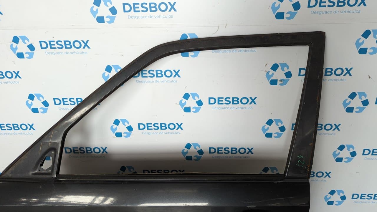 Recambio de PUERTA DELANTERA IZQUIERDA para MERCEDES-BENZ CLASE E (W124) 3