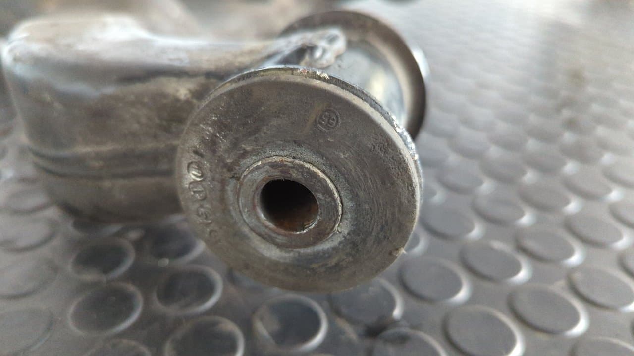 Recambio de BRAZO DERECHO INFERIOR DELANTERO para MERCEDES-BENZ SPRINTER 02.00 -> COMBI 213  CDI   (902.671-672) 611981 referencia OEM IAM 90400SGZ - BLANCO 8