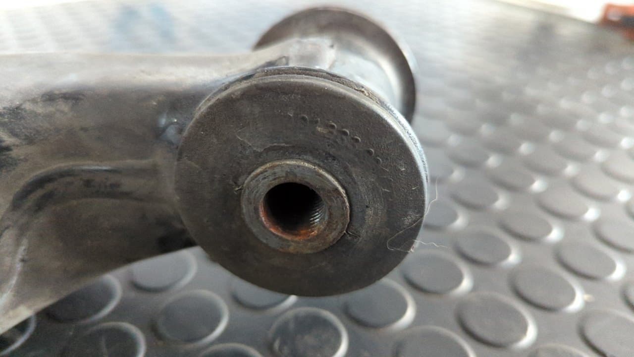 Recambio de BRAZO DERECHO INFERIOR DELANTERO para MERCEDES-BENZ SPRINTER 02.00 -> COMBI 213  CDI   (902.671-672) 611981 referencia OEM IAM 90400SGZ - BLANCO 5