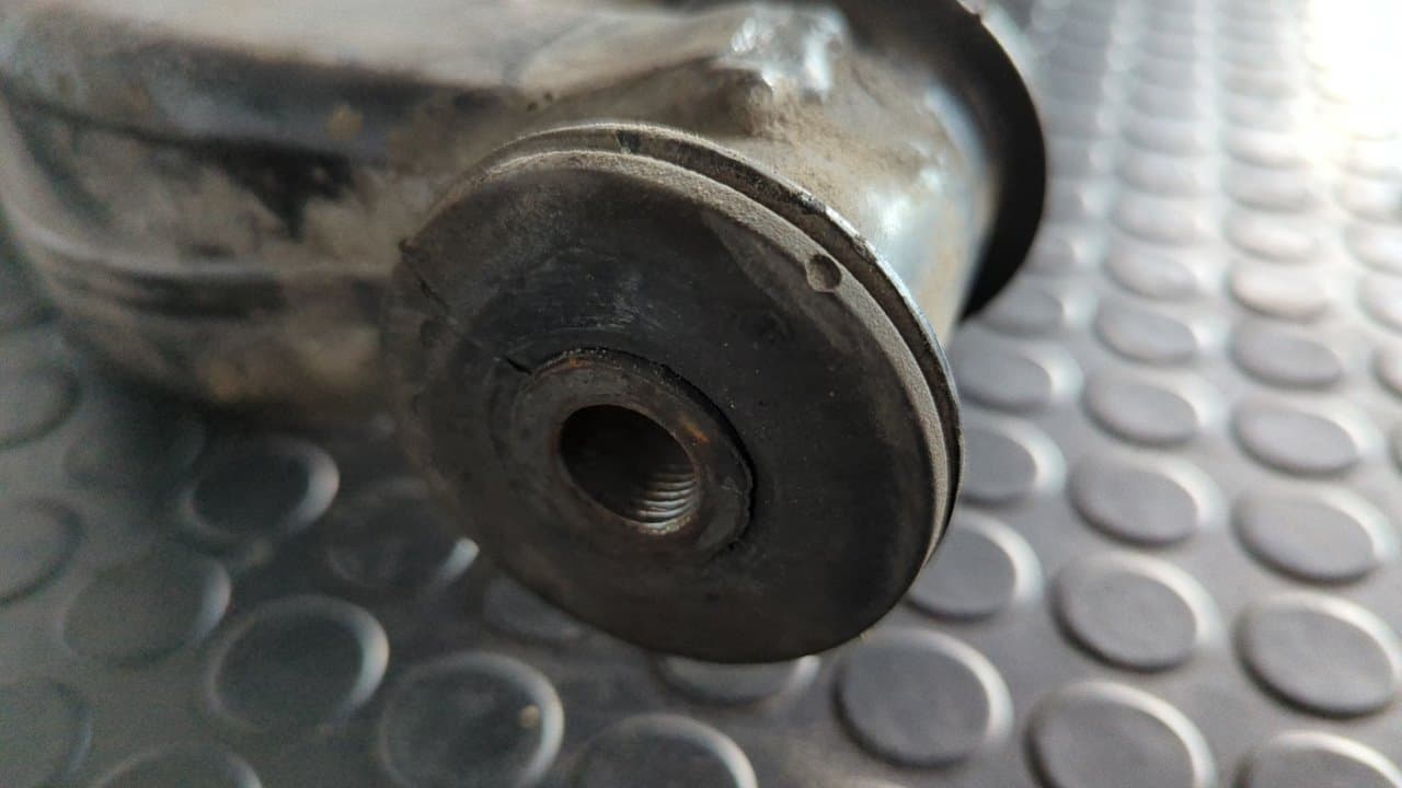Recambio de BRAZO IZQUIERDO INFERIOR DELANTERO para MERCEDES-BENZ SPRINTER 02.00 -> COMBI 213  CDI   (902.671-672) 611981 referencia OEM IAM 90400SGZ - BLANCO 5