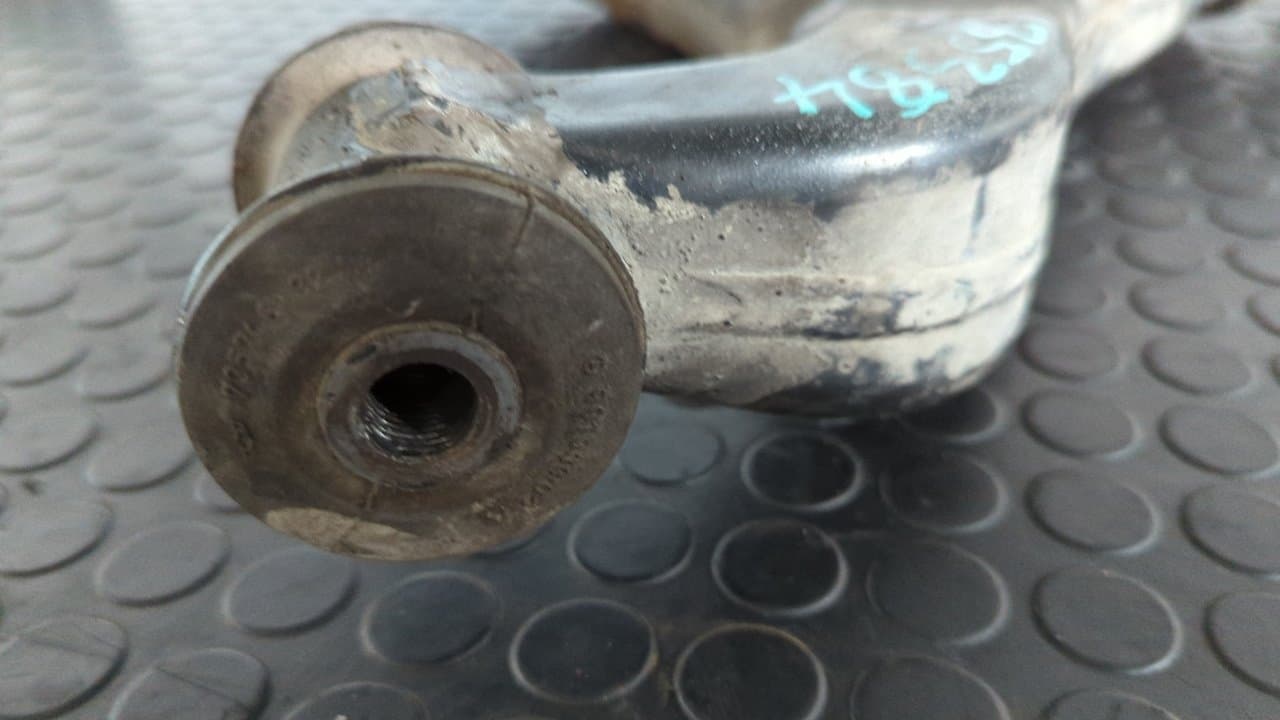 Recambio de BRAZO IZQUIERDO INFERIOR DELANTERO para MERCEDES-BENZ SPRINTER 02.00 -> COMBI 213  CDI   (902.671-672) 611981 referencia OEM IAM 90400SGZ - BLANCO 4