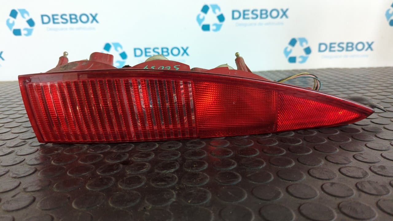 Recambio de PILOTO TRASERO DERECHO para CITROEN C5 BREAK 2.2 HDi SX Automático 4HXDW12TED4FAP referencia OEM IAM 2549 - AZUL