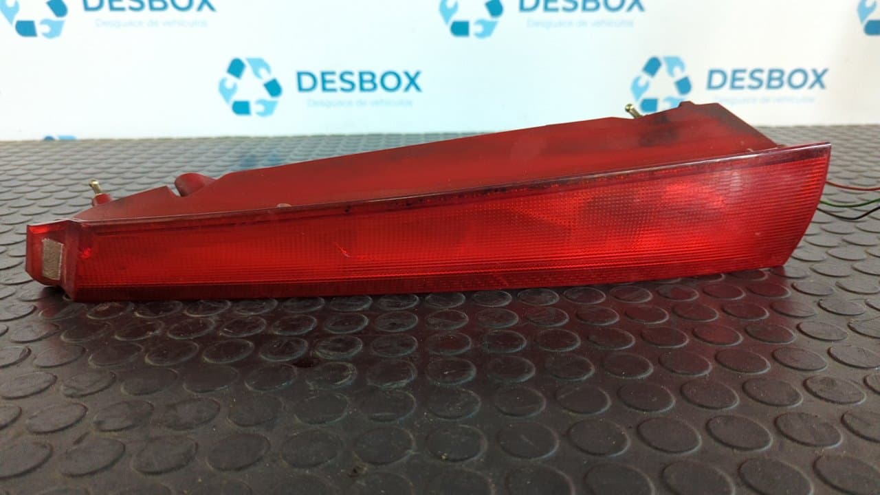 Recambio de PILOTO TRASERO DERECHO para CITROEN C5 BREAK 2.2 HDi SX Automático 4HXDW12TED4FAP referencia OEM IAM 2549 - AZUL