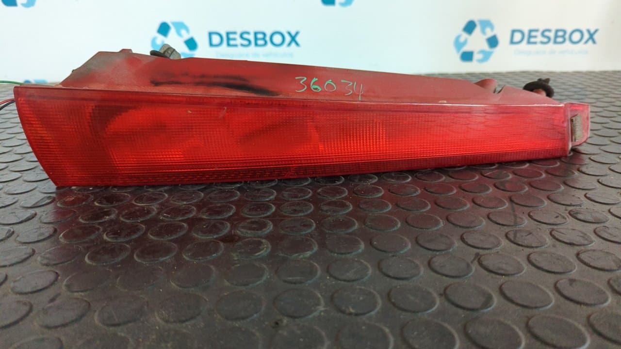 Recambio de PILOTO TRASERO IZQUIERDO para CITROEN C5 BREAK 2.2 HDi SX Automático 4HXDW12TED4FAP referencia OEM IAM 2549 - AZUL