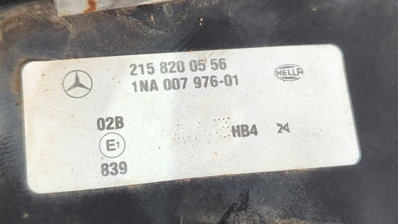 Recambio de FARO ANTINIEBLA IZQUIERDO para MERCEDES-BENZ CLASE C (W203) BERLINA 220 CDI (203.006) 646963 referencia OEM IAM 2158200556 - NEGRO 2