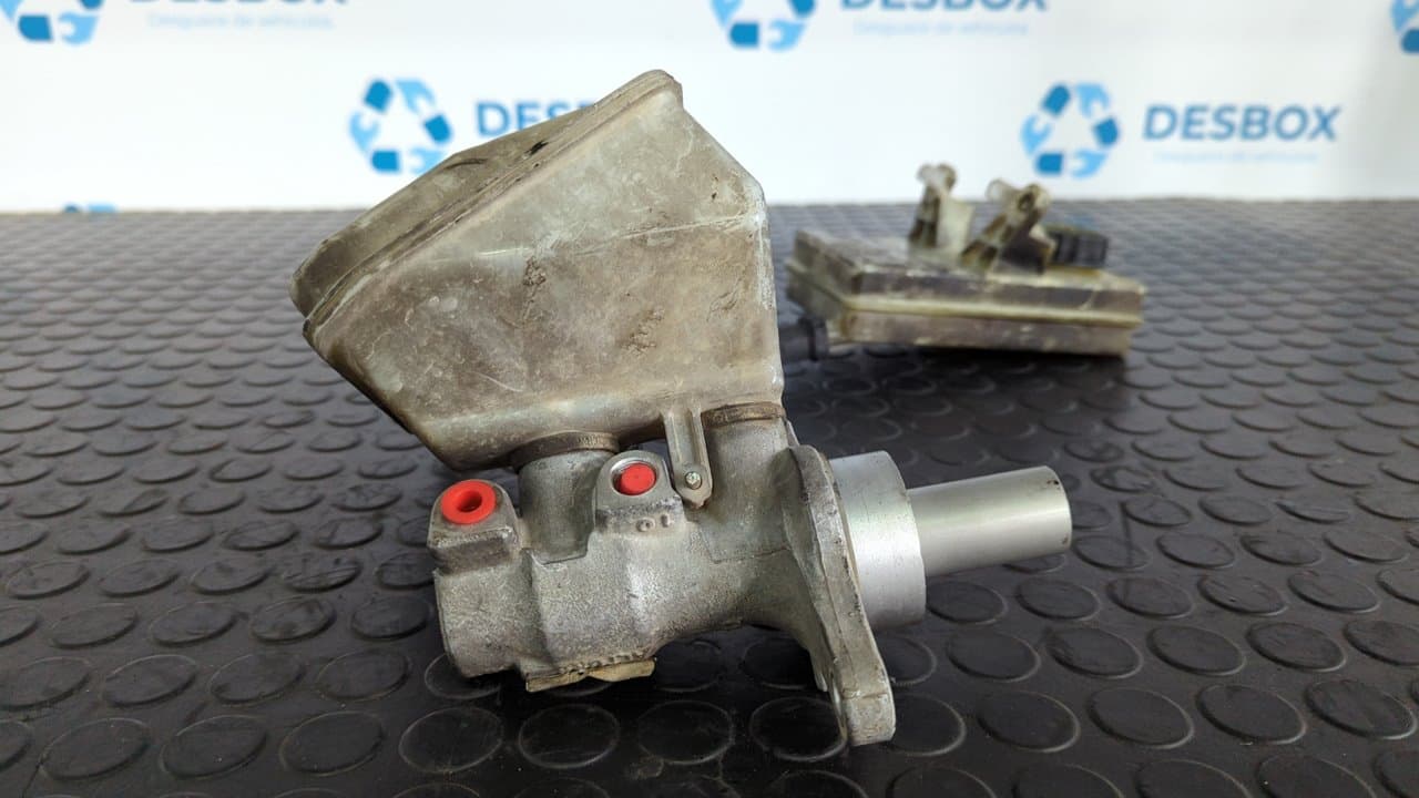 Recambio de BOMBA FRENO para PEUGEOT PARTNER KOMBI Premium 9HZDV6TED4 referencia OEM IAM 9654002180 - BLANCO 3