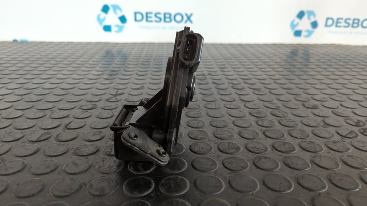 Recambio de CERRADURA MALETERO / PORTON para TOYOTA AURIS 1.4 Turbodiesel CAT 1ND referencia OEM IAM T3 - BLANCO 3