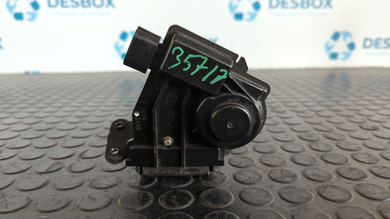Recambio de CERRADURA MALETERO / PORTON para TOYOTA AURIS 1.4 Turbodiesel CAT 1ND referencia OEM IAM T3 - BLANCO 2