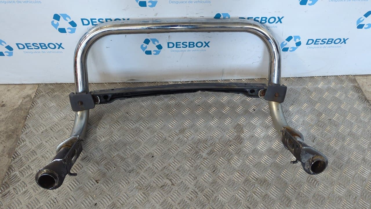 Recambio de DEFENSA DELANTERA para TOYOTA HILUX (KUN) Double Cab 4X4 2L-TE - VERDE 2