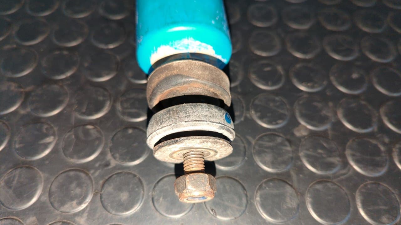 Recambio de AMORTIGUADOR TRASERO DERECHO para MITSUBISHI MONTERO (V20/V40) 4M40 referencia OEM IAM 170842 - AZUL 4