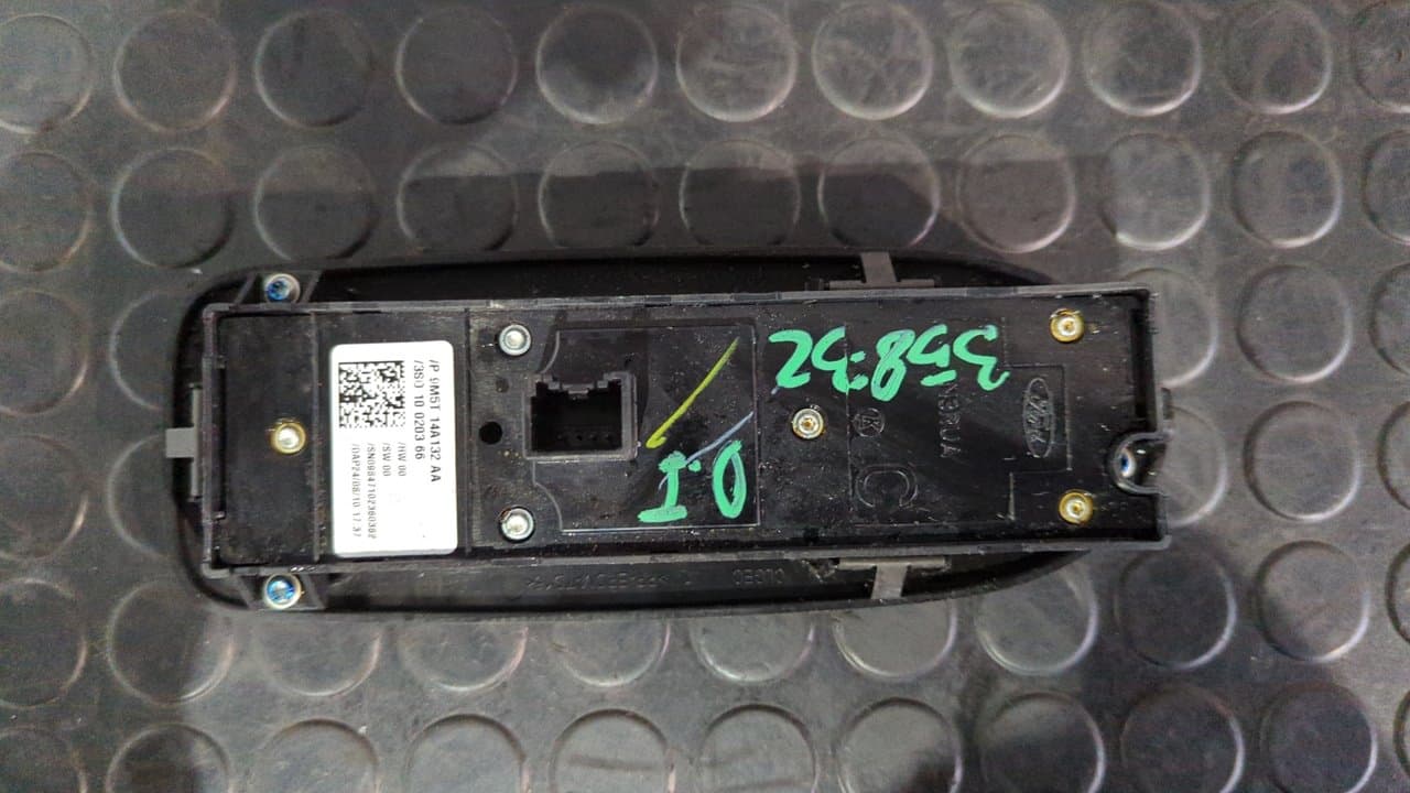 Recambio de MANDO ELEVALUNAS DELANTERO IZQUIERDO para FORD KUGA (CBS) Titanium S TXDA referencia OEM IAM 9M5T14A132AA - BLANCO 6