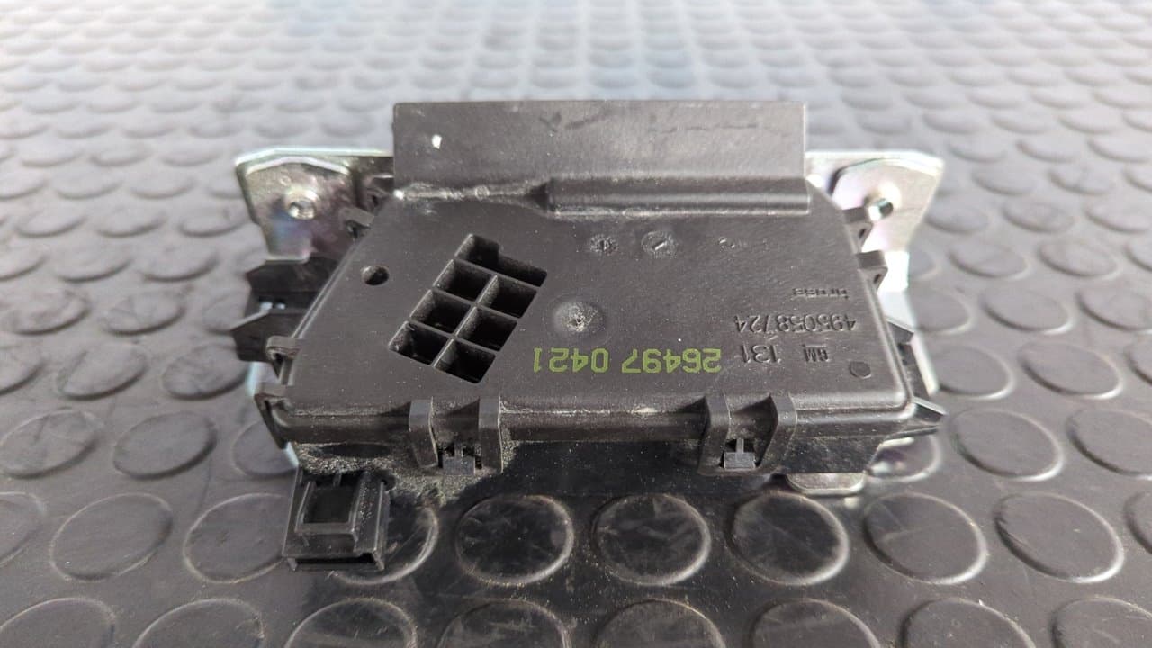 Recambio de CERRADURA MALETERO / PORTON para OPEL ASTRA H BER. Cosmo A17DTJ referencia OEM IAM 495058724 - BLANCO 2