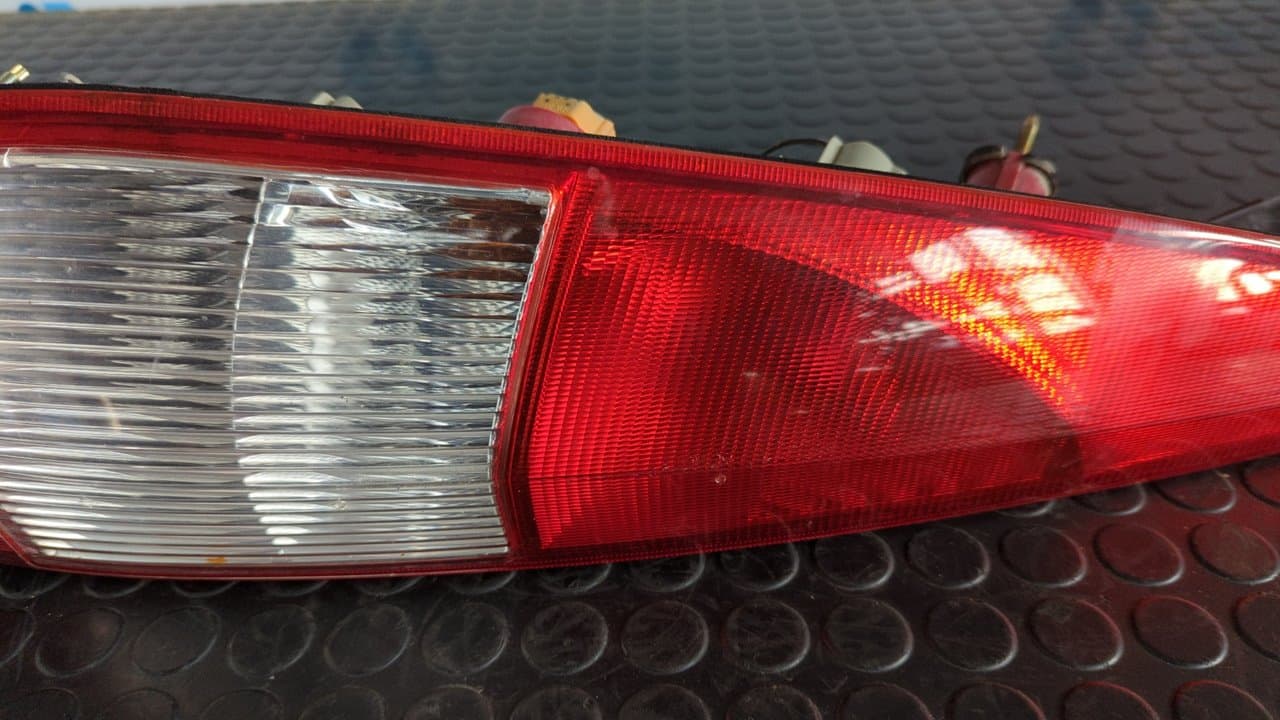Recambio de PILOTO TRASERO IZQUIERDO para FORD MONDEO TURNIER (GE) Futura QJBB referencia OEM IAM 1S7113405C - AZUL 4
