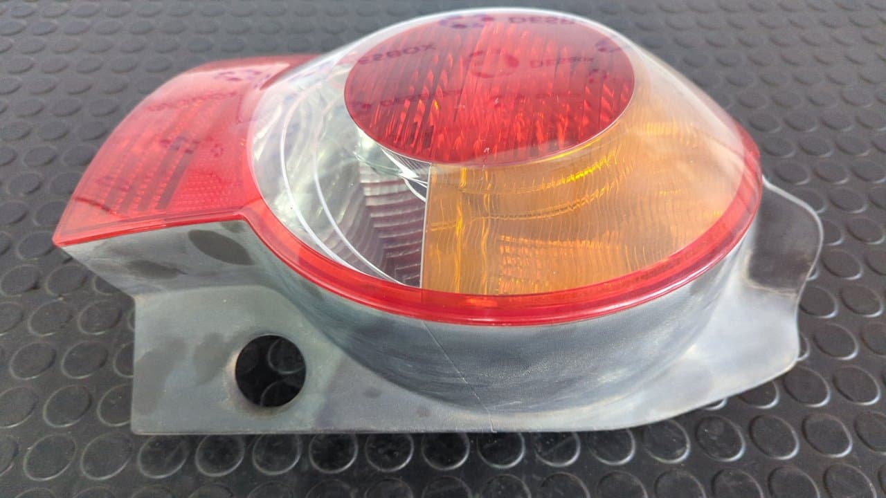 Recambio de PILOTO TRASERO IZQUIERDO para RENAULT GRAND MODUS Authentique K9KT7 referencia OEM IAM 62456 6