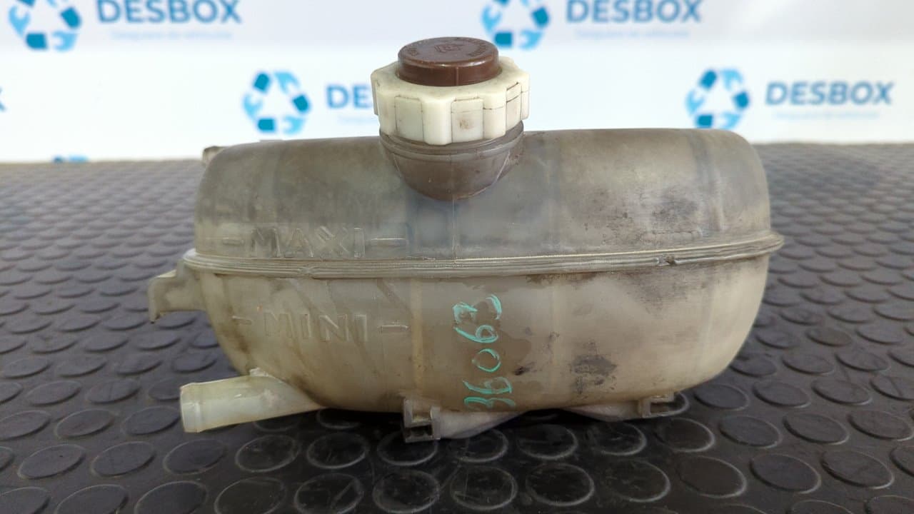 Recambio de DEPOSITO EXPANSION para NISSAN INTERSTAR MOD. 04 (X70) 2.5 dCi Diesel CAT G9UA7 referencia OEM IAM 8200595002 - BLANCO 6