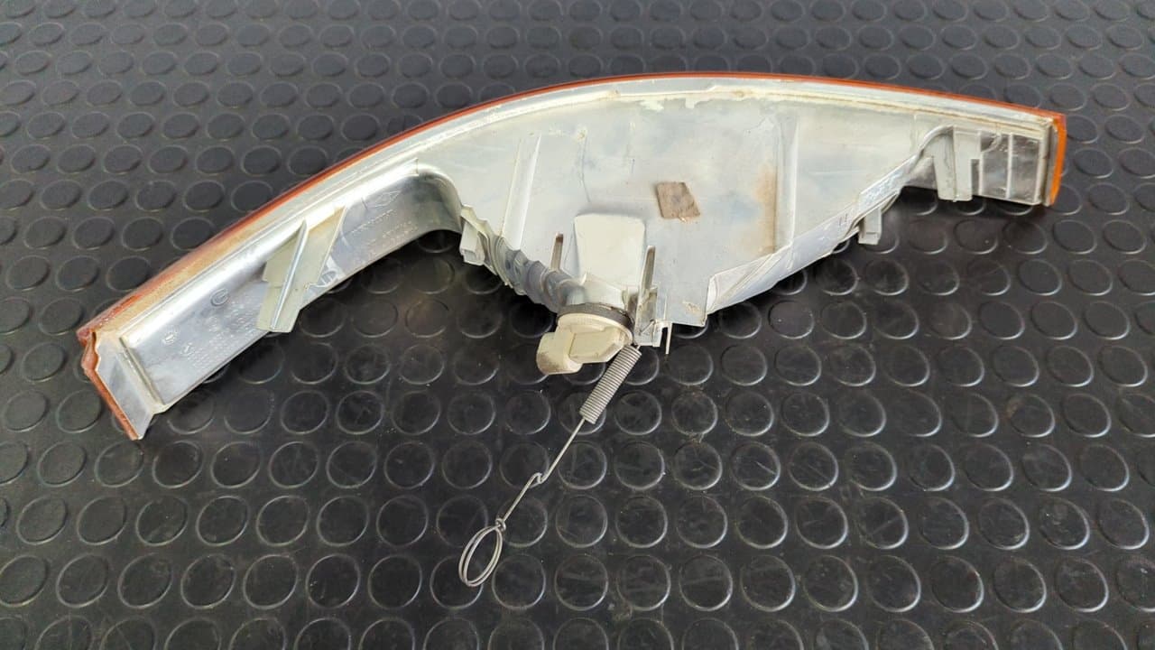 Recambio de PILOTO DELANTERO IZQUIERDO para NISSAN INTERSTAR MOD. 04 (X70) 2.5 dCi Diesel CAT G9UA7 referencia OEM IAM 8200163914 - BLANCO 4