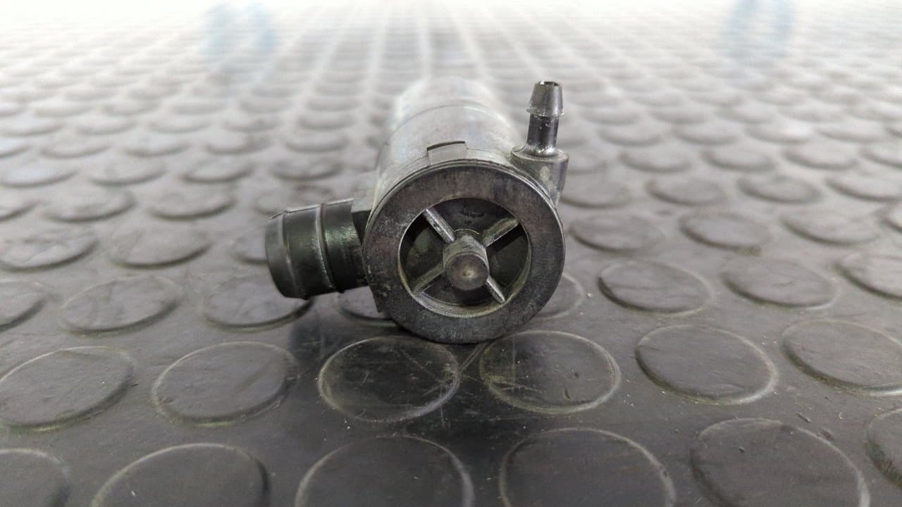 Recambio de BOMBA LIMPIA para TOYOTA AURIS 1.4 Turbodiesel CAT 1ND referencia OEM IAM 080104A - BLANCO 5
