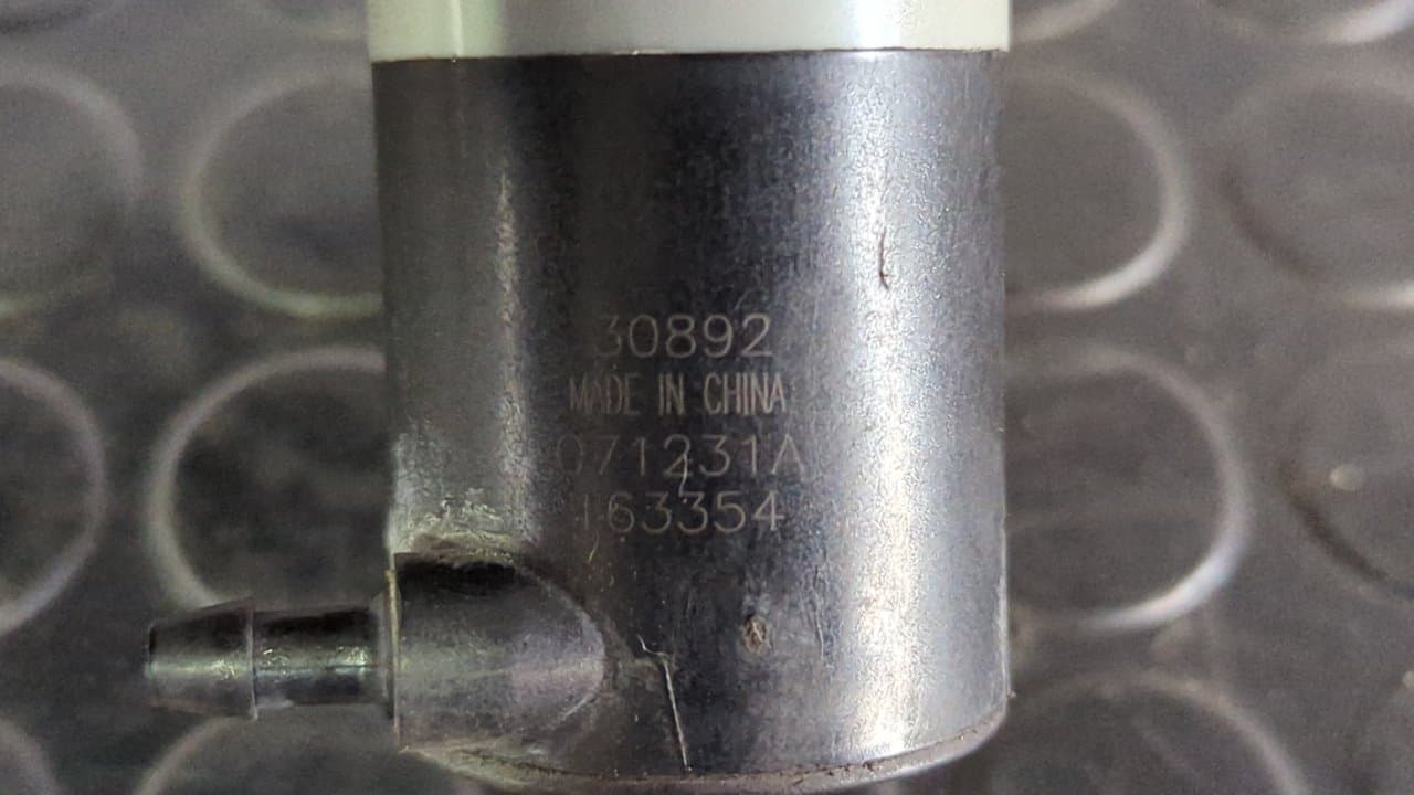 Recambio de BOMBA LIMPIA para TOYOTA AURIS 1.4 Turbodiesel CAT 1ND referencia OEM IAM 071231A - BLANCO 4