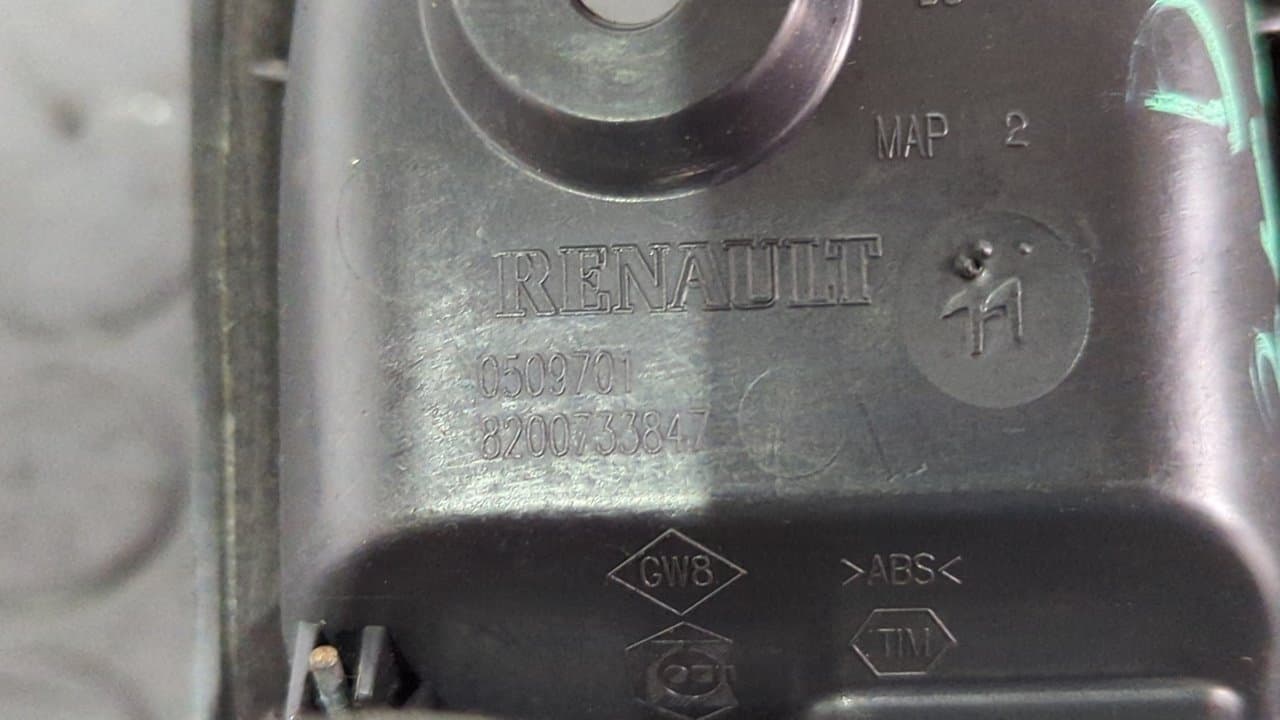 Recambio de MANETA INTERIOR DELANTERA DERECHA para DACIA SANDERO Ambiance K7M710 referencia OEM IAM 8200733847 - ROJO 3