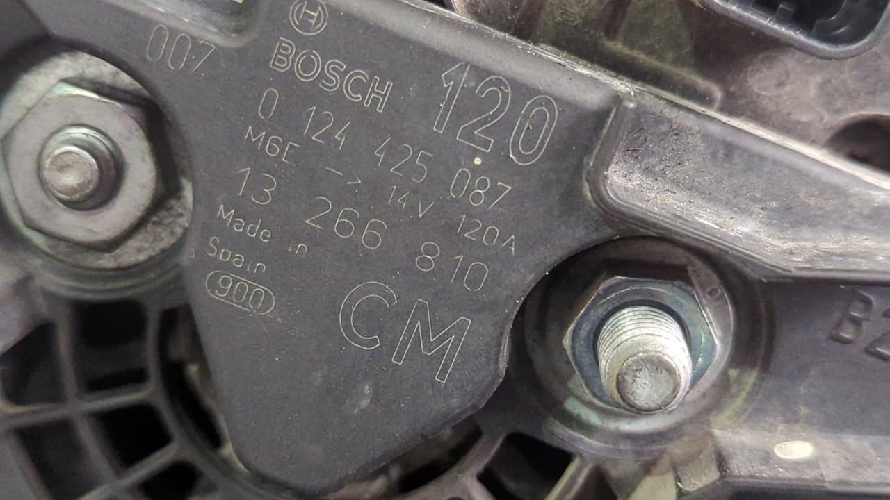 Recambio de ALTERNADOR para OPEL CORSA D A14XER referencia OEM IAM 13266810 - GRIS 3