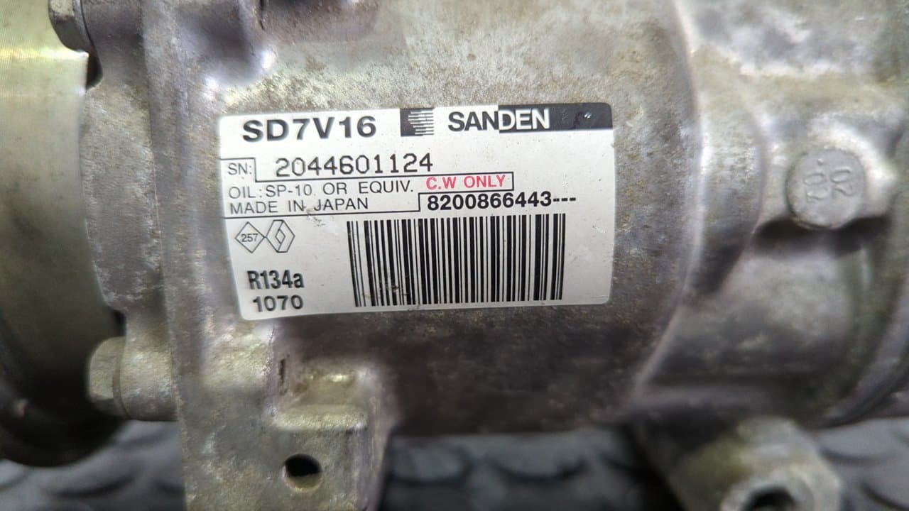 Recambio de COMPRESOR AIRE ACONDICIONADO para DACIA SANDERO K7M710 referencia OEM IAM 8200866443 - ROJO 5