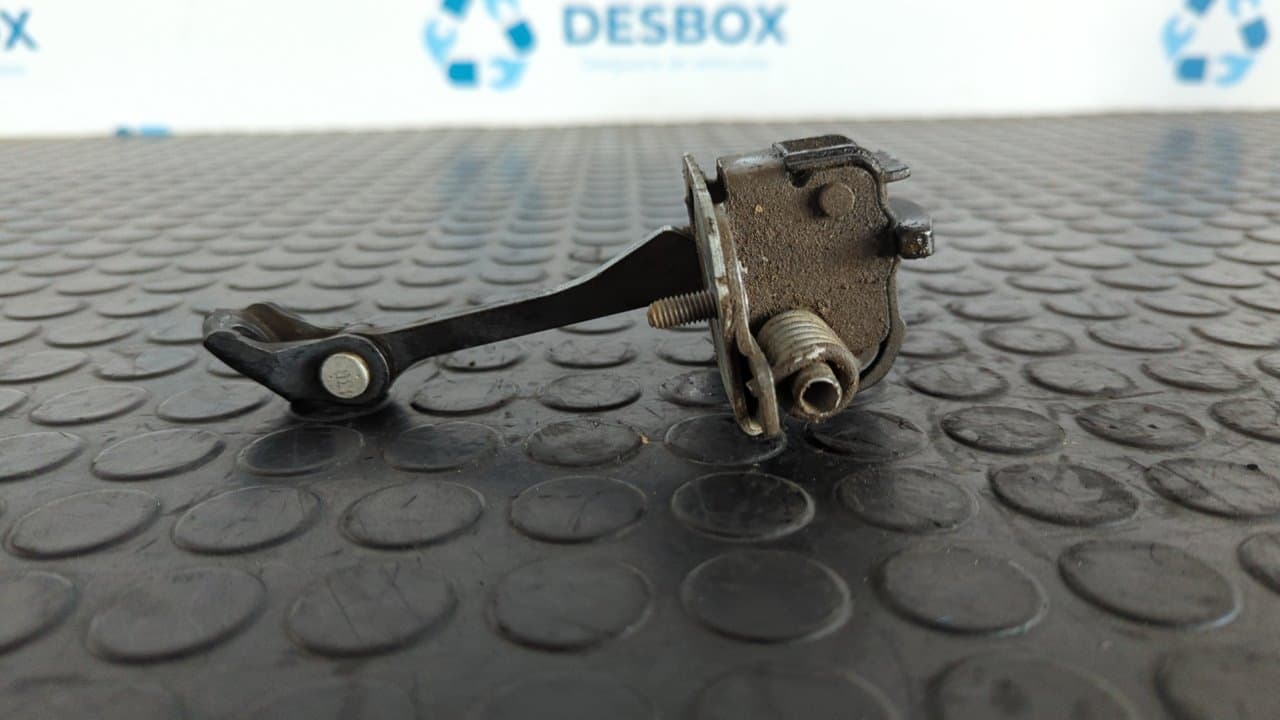Recambio de RETENEDOR PUERTA IZQUIERDA  para PEUGEOT PARTNER KOMBI Premium 9HZDV6TED4 referencia OEM IAM 813292 - BLANCO 3