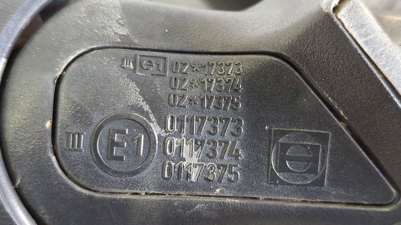 Recambio de RETROVISOR IZQUIERDO para VOLVO S40 BERLINA 1.9 D+ (85kW) D4192T3 referencia OEM IAM 0217373 - GRIS 4