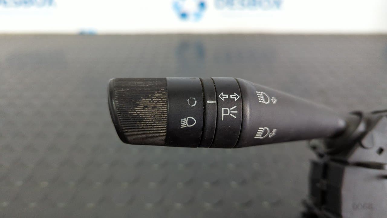 Recambio de MANDO MULTIFUNCION para FIAT DOBLO CARGO Basis Kasten 199A3000 referencia OEM IAM 07355042920 - BLANCO 7