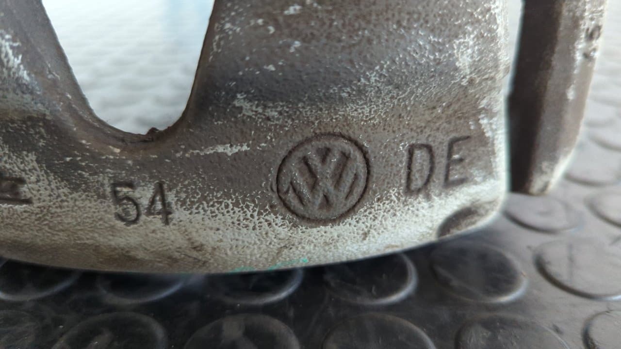 Recambio de PINZA DE FRENO DELANTERA DERECHA para AUDI TT (8N3/8N9) 1.8 T Coupe (132kW) AJQ referencia OEM IAM 636 54  DE  - GRIS 6