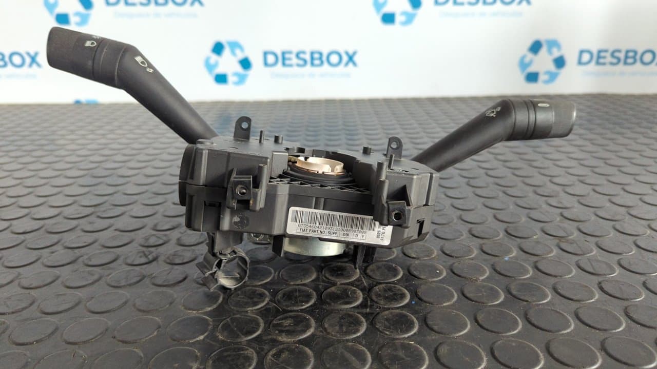 Recambio de MANDO MULTIFUNCION para FIAT FIORINO 1.3 16V M-Jet CAT 199A2000 referencia OEM IAM 07354604210 - BLANCO 7