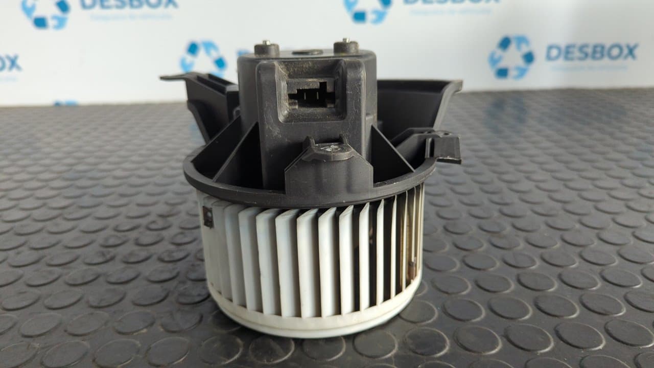 Recambio de MOTOR CALEFACCION para FIAT FIORINO 1.3 16V M-Jet CAT 199A2000 referencia OEM IAM 507730100 - BLANCO 6