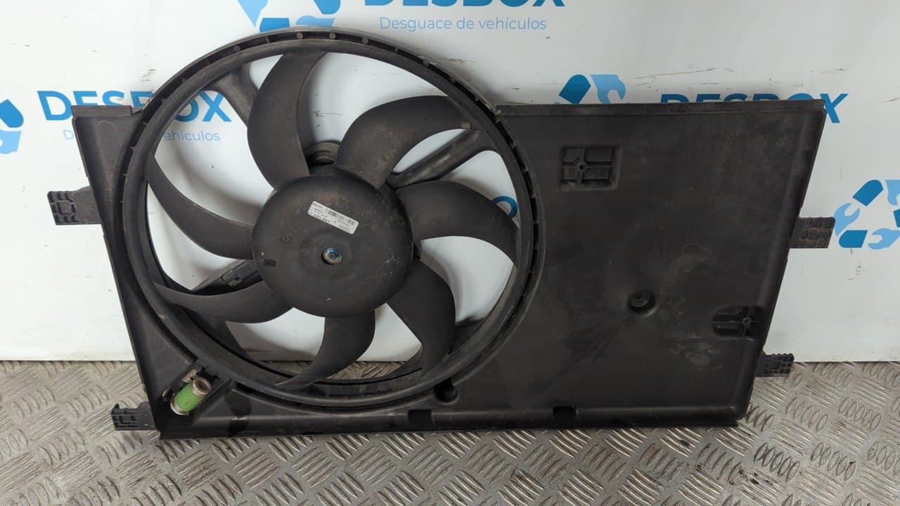 Recambio de ELECTROVENTILADOR para FIAT FIORINO 1.3 16V M-Jet CAT 199A2000 referencia OEM IAM 51780703 - BLANCO 2