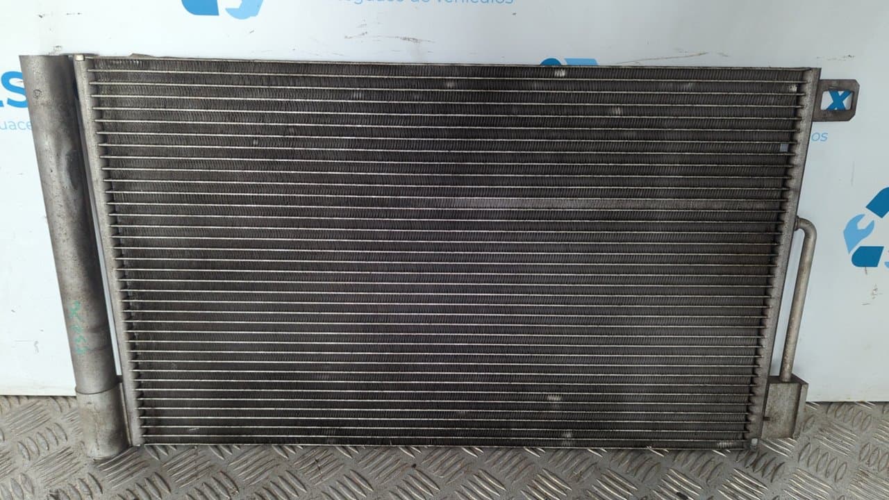 Recambio de CONDENSADOR / RADIADOR  AIRE ACONDICIONADO para FIAT FIORINO 1.3 16V M-Jet CAT 199A2000 referencia OEM IAM 55700406 - BLANCO 4